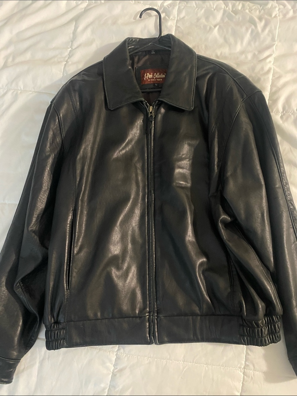 J. Park Collection Men's Black Leather Bomber Jacket (Large)